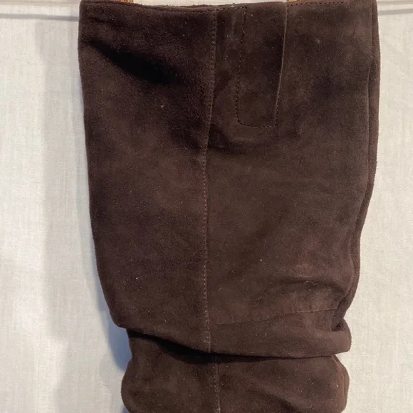 Nine West Shiryl Slouchy Boots. Size 9 - Picture 5 of 7
